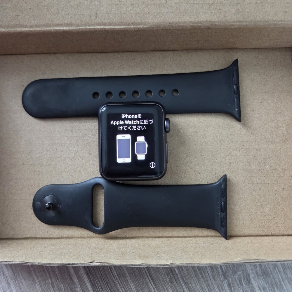 Apple Watch Series 1 38mm Space Gray Aluminum Smartwatch A1802 Black S/M Band